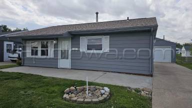Main picture of 1202 15th St SW