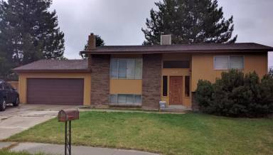 Main picture of 832 E Cavendish Cir