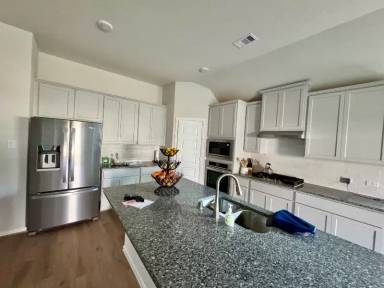 Main picture of 6325 Fulton Dr