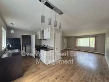 Main picture of 8114 Boundary Ave