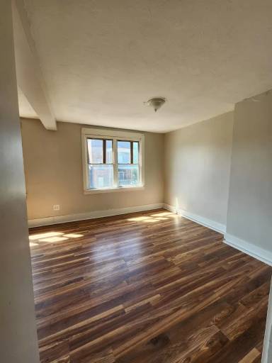 Main picture of 411 Franklin St