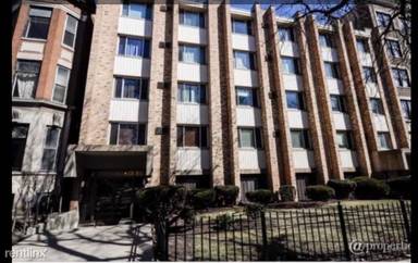 Main picture of 510 W Fullerton Pkwy
