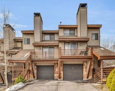 Main picture of 4065 W Jeremy Woods Dr