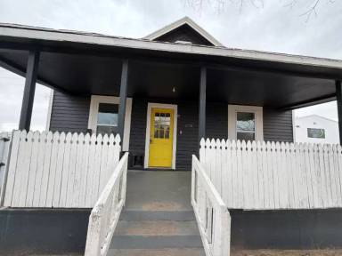 Main picture of 2130 4th Ave