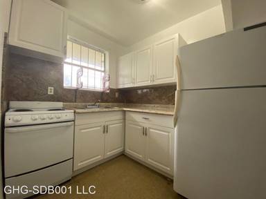Main picture of 3100 NW 135th St