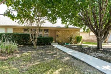 Main picture of 307 Candlewood Pl