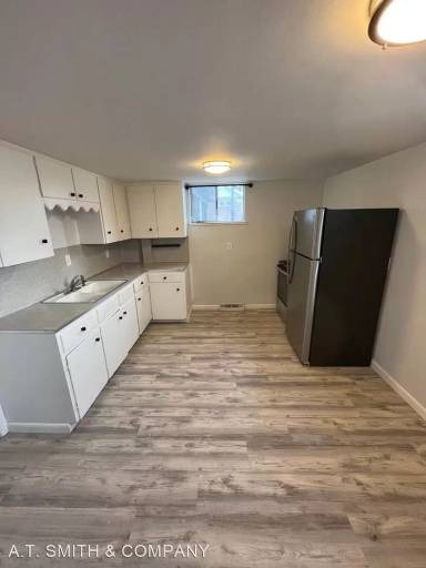 Main picture of 3200 Sheridan Blvd
