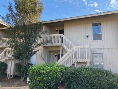 Main picture of 2056 Seacliff Dr N