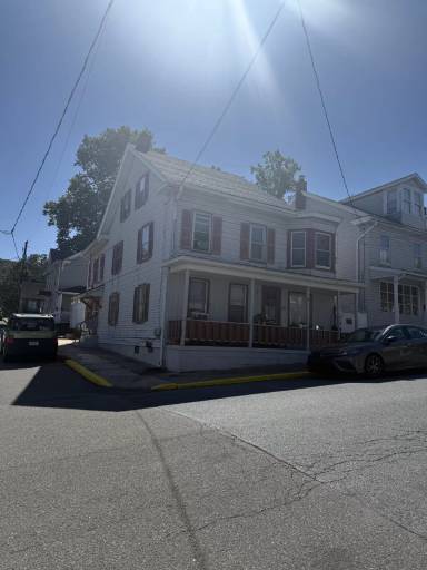 Main picture of 101 Center Ave
