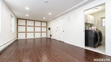 Main picture of 1635 Prospect Pl