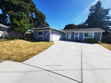 Main picture of 12 Pidgeon Ct
