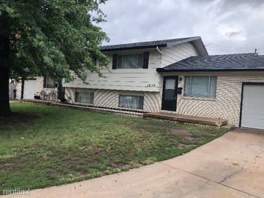 Main picture of 1818 S Lorraine Ave