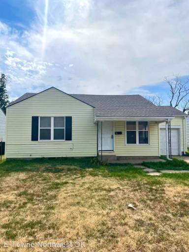 Main picture of 714 N 14th St