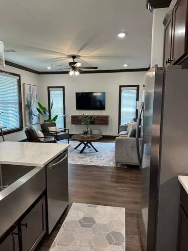 Main picture of 2308 Rock St