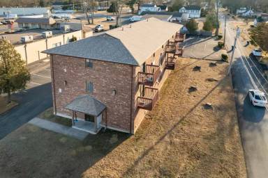 Main picture of 4 Twining St