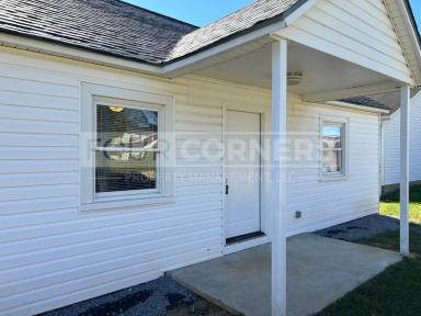 Main picture of 1901 Merritt Dr