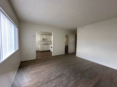 Main picture of 2160 Arthur St