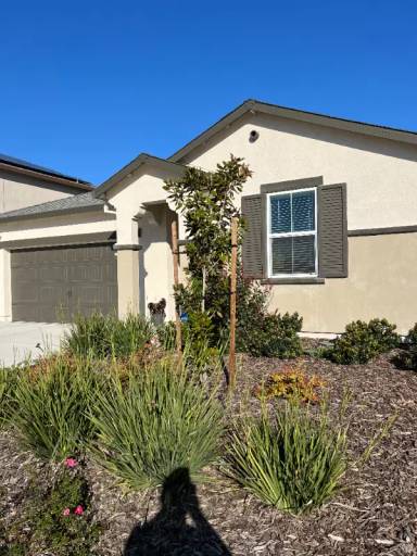 Main picture of 10424 Skynyrd Way