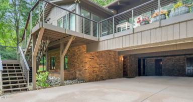 Main picture of 100 Laurel Hill Cir
