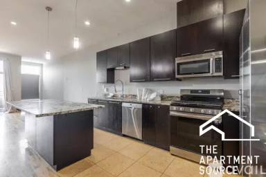 Main picture of 2348 N Lister Ave