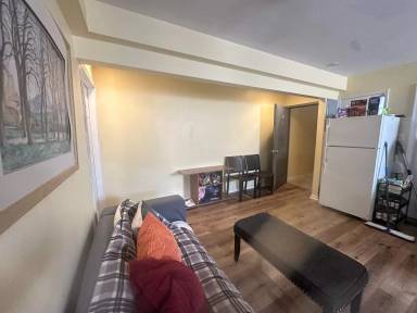 Main picture of 4047 Market St