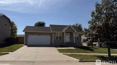 Main picture of 2447 NW 45th St
