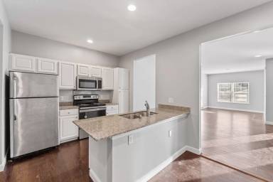 Main picture of 4510 Chouteau Ave