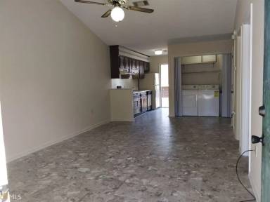 Main picture of 230 Lanier Dr