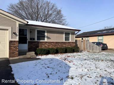 Main picture of 3323 Michael Ave SW