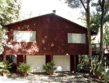 Main picture of 1 Lookout Dr