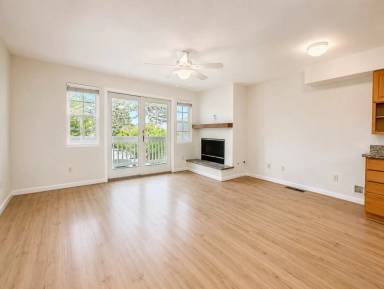 Main picture of 901 Hawthorne St