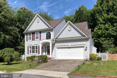 Main picture of 1202 Jewelweed Path