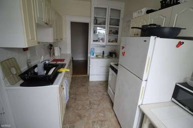 Main picture of 15 Melvin Ave