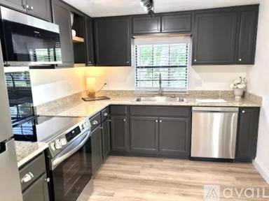 Main picture of 746 N 7th St