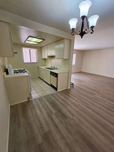 Main picture of 505 E Cedar Ave