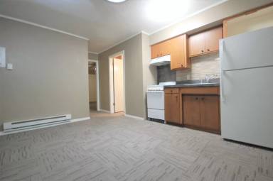 Main picture of 815 Story St