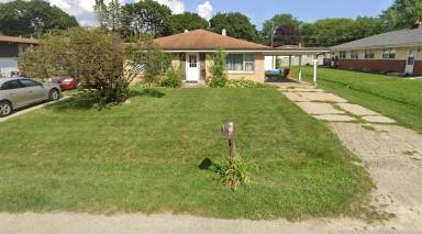 Main picture of 2140 Lamar St