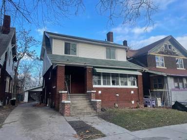 Main picture of 960 Algonquin St