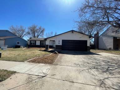 Main picture of 8329 Chase Dr