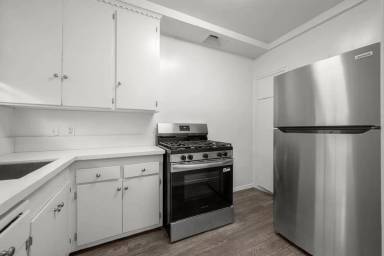 Main picture of 4189 Leimert Blvd