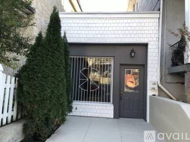 Main picture of 640 Columbia Rd NW