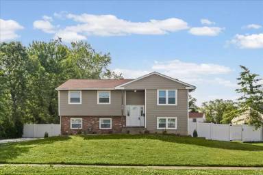 Main picture of 927 Edgemoor Rd