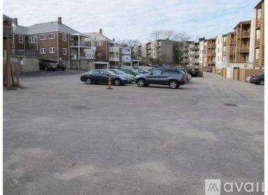 Main picture of 1714 Commonwealth Ave