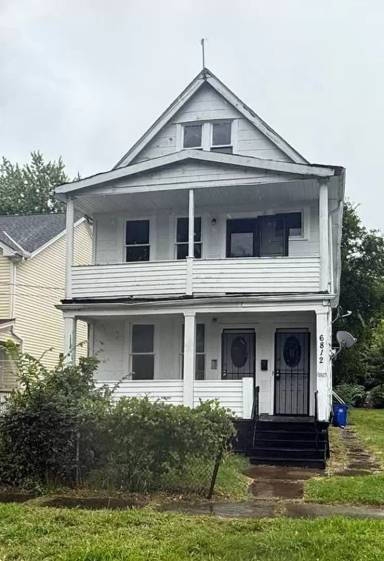 Main picture of 6812 Whitney Ave