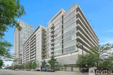 Main picture of 1620 S Michigan Ave Apartments