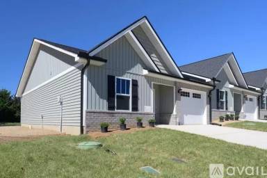 Main picture of 3301 Bethpage Way