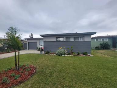 Main picture of 1718 247th Pl