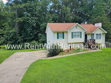 Main picture of 607 Senator Rd