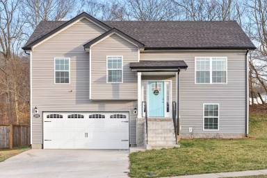 Main picture of 2885 Teakwood Dr