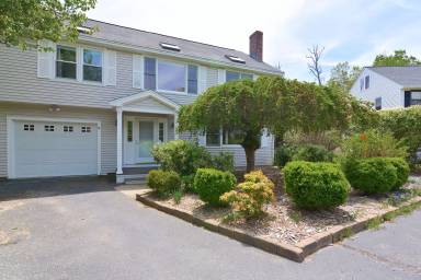 Main picture of 9 Twin Light Cir